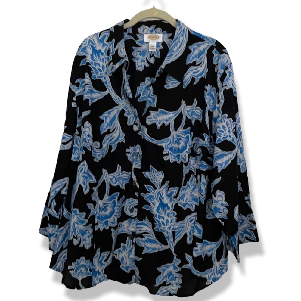 Vintage Talbots woman blue floral cotton blouse